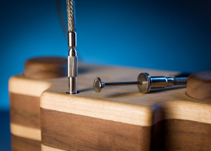 Mechanical shutter release for Camera obscura.